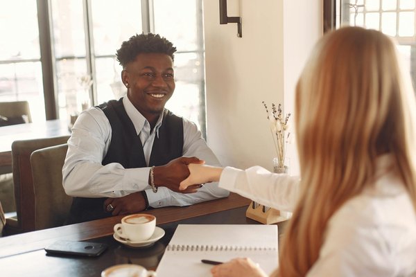Agir rapidement : 6 conseils pour profiter des invendus usine