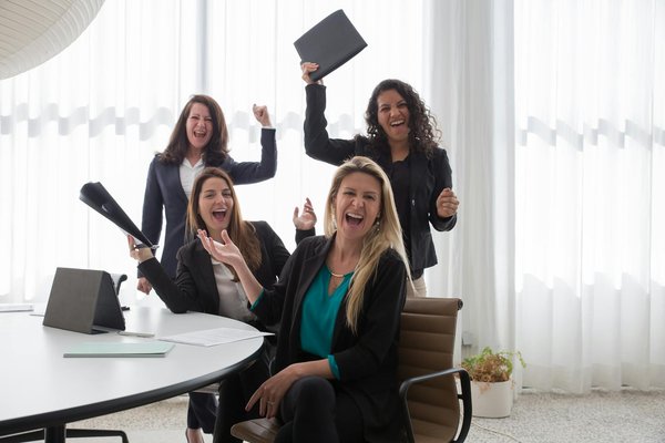 3 meubles indispensables pour un espace de travail collaboratif