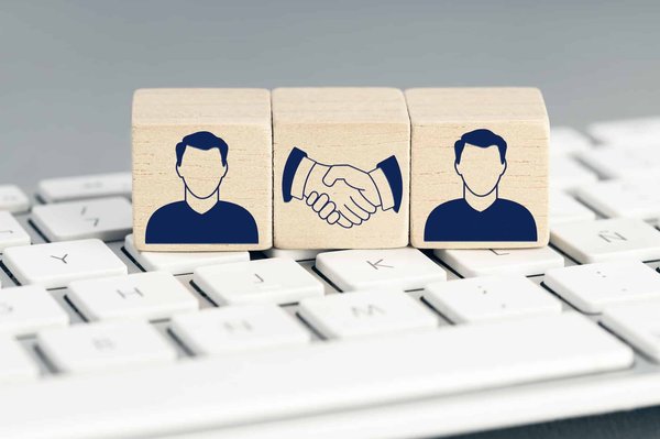 Comment optimiser l’engagement des membres des syndicats en ligne ?