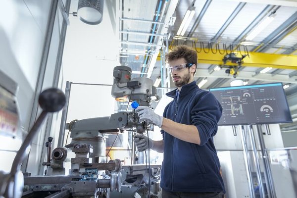 Metalock Engineering : Leader mondial en rectification et réparation de vilebrequins