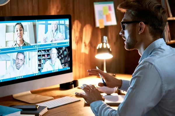 Les défis de la gestion des réunions virtuelles : astuces et solutions